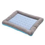 Ice Silk Cooling Mat for Dogs and Cats Azul